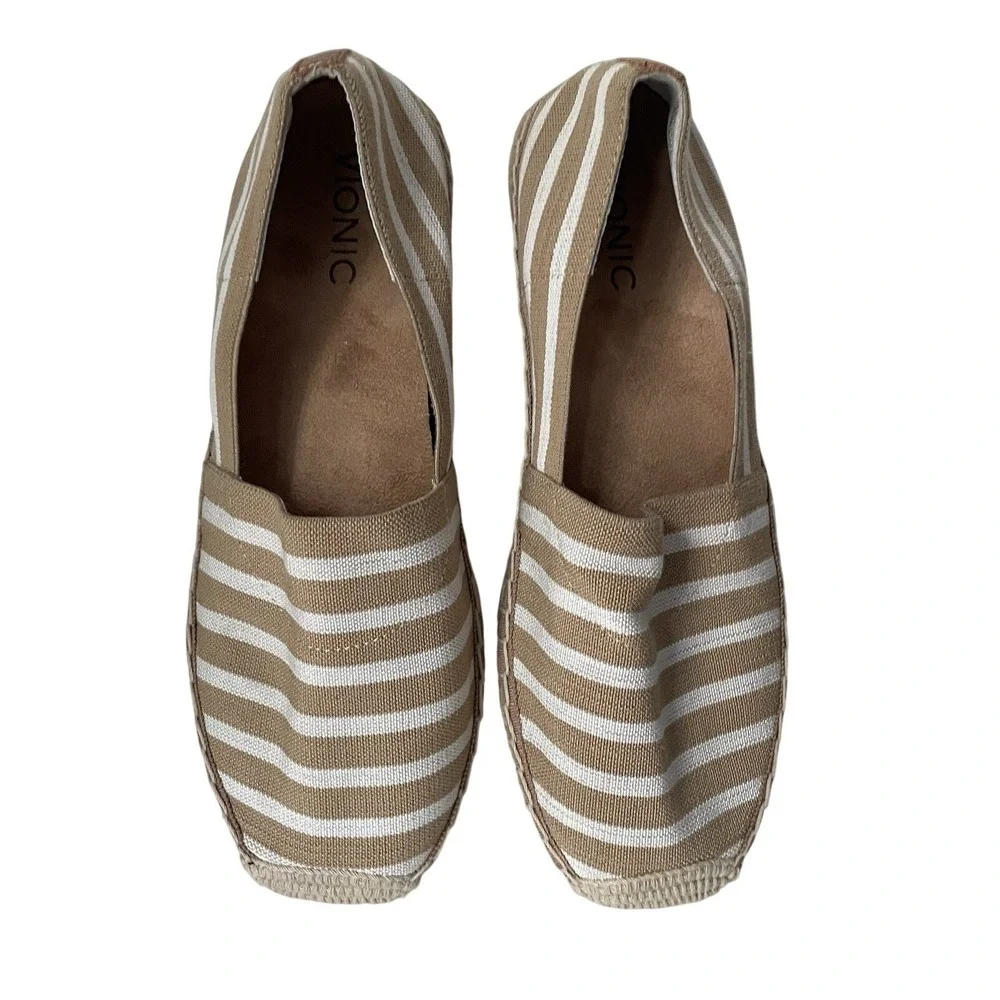 Vionic Valeri Tan White Stripe Espadrille Flats Size 9